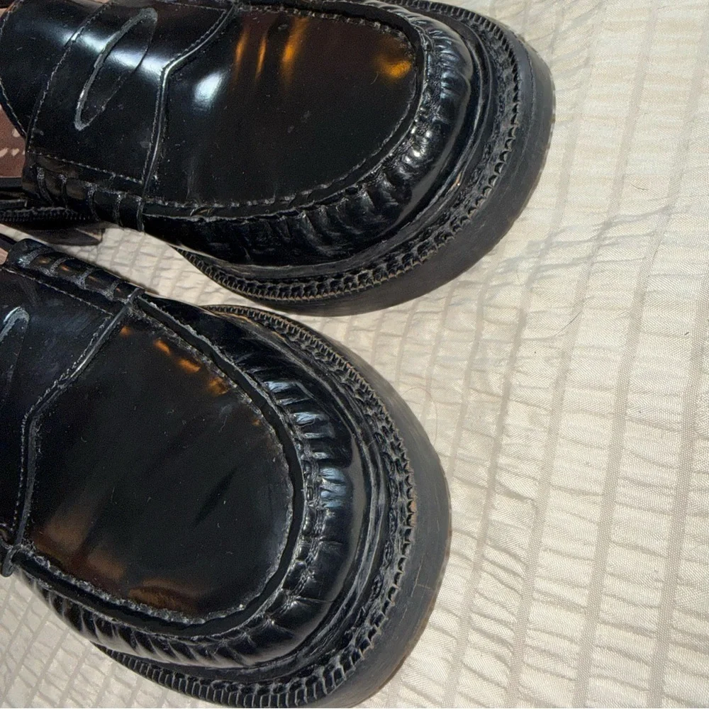 J Crew Black Lug Sole Leather Penny Loafers 9.5